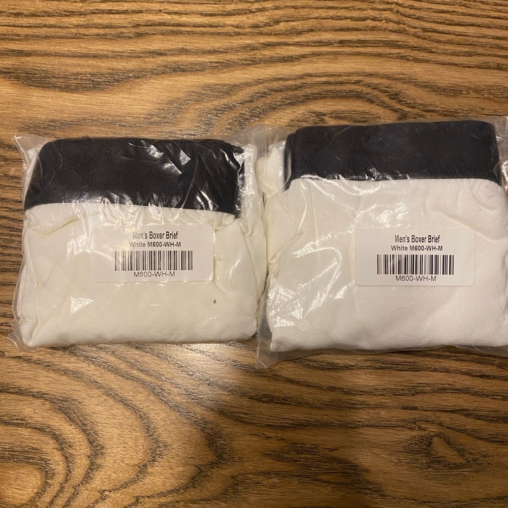 MeUndies Men's Boxer Briefs 2 Pairs - White Brand New Size Medium Underwear